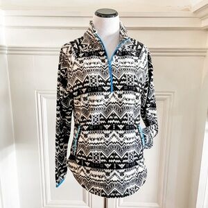 NWT Black and White Patterned Fleece Pullover with Blue Accents